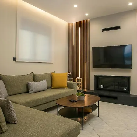 Grand Aqua Luxury By Mintzi Villa